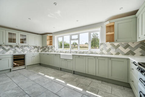 1295222-12-68921b...