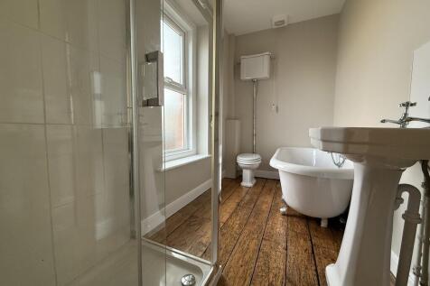 20251216_14001849...