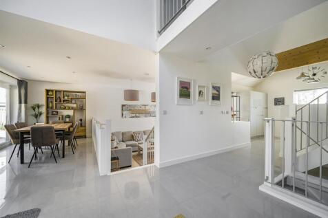 Dining Area and Sunken Sitting Room