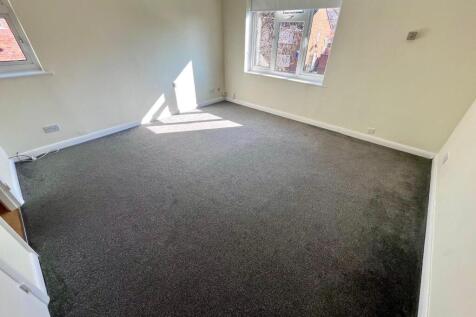 LOUNGE.jpg