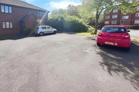 EXTERNAL -PARKING.jpg