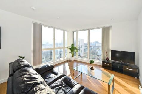2 Bedroom Flats To Rent In Bow East London Rightmove