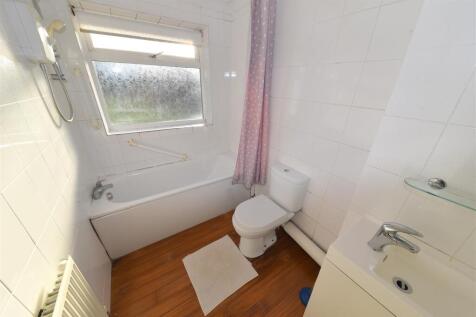 bathroom.JPG