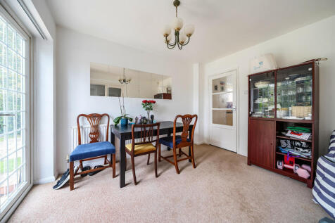 1365538-7-68ed120...