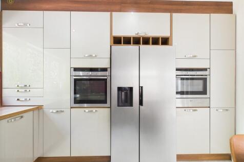 CAM03830G0-PR0198...