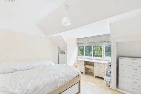 CAM03830G0-PR0198...