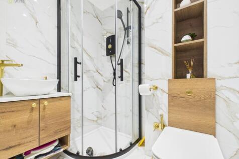 CAM03830G0-PR0221...