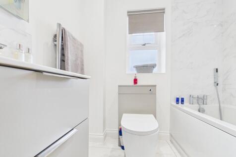 CAM03830G0-PR0225...