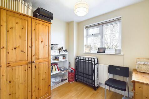 CAM04914G0-PR0046...