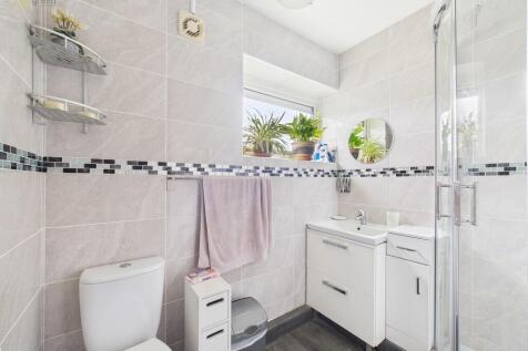 CAM04914G0-PR0264...