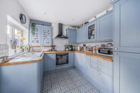 1345940-8-68b1c83...