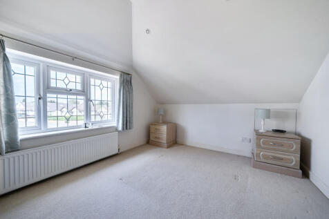 1349721-15-68c2de...