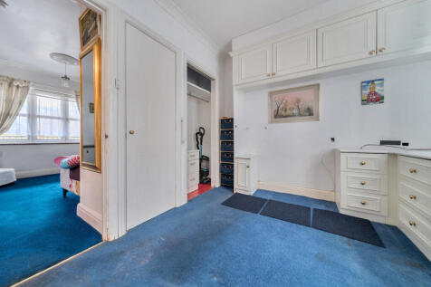 1384006-3-691f336...