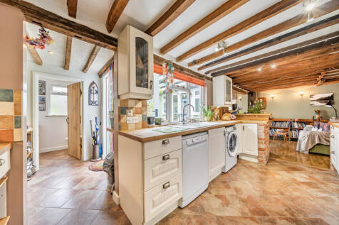 1328107-13-6883d3...