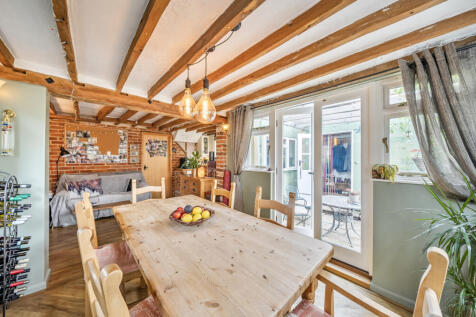 1328107-9-6883d3d...