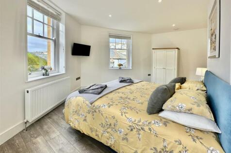 Bedroom  1.jpg
