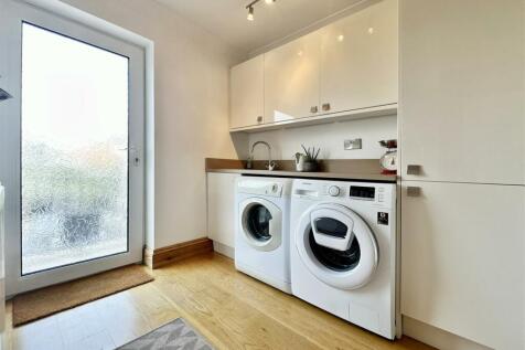 Utility Room.jpg