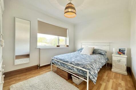 Bedroom 3.jpg