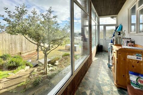 Garden Room Into Garden.JPG