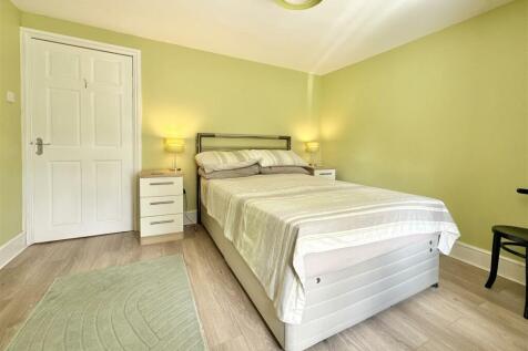 Bedroom  3.jpg