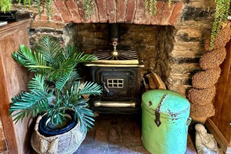 Wood Burner.JPG