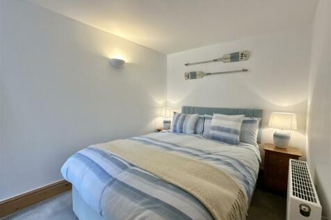 Bedroom  2.jpg