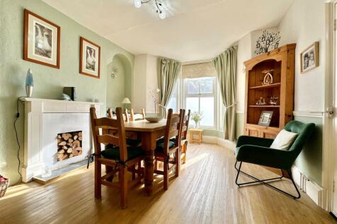 Owners Dining Room.JPG