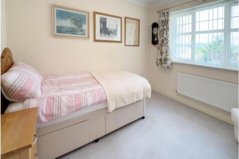 Bed 4 - Copy.JPG