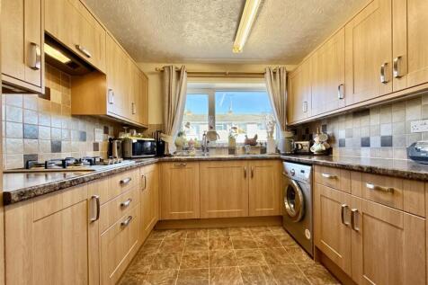 Kitchen.jpg