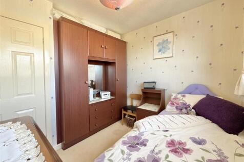 Bedroom 3.jpg
