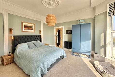 Bedroom  1.jpeg