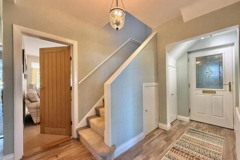 Entrance Hall.jpeg