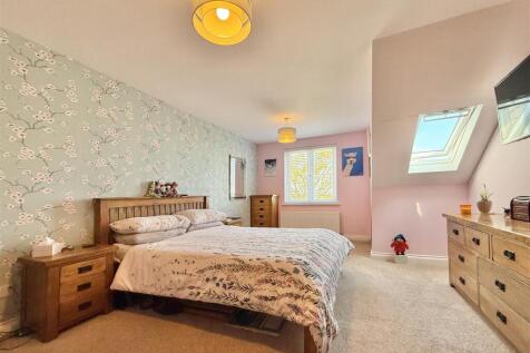 Bedroom  1.jpeg