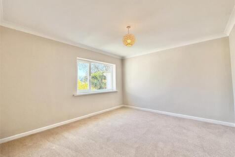 Bedroom  1.jpeg