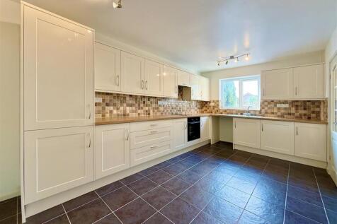 Kitchen From Lounge.JPG