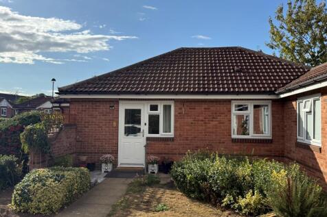 GLADSTONE MEWS, BROUGHTON ASTLEY