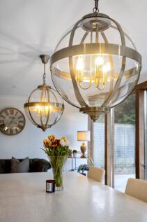 Kitchen / Dining Area