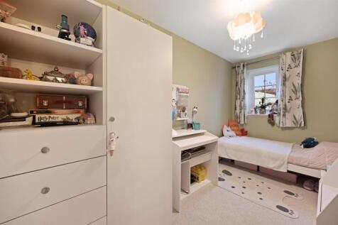 BCWH - 88, Corbet Close - Bedroom 3 (4).jpg
