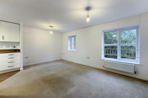 Open Plan Living / Dining / Kitchen