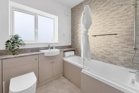 Ground Floor Bathroom