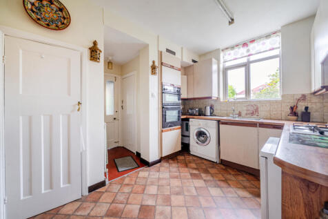 1365470-12-68e90a...