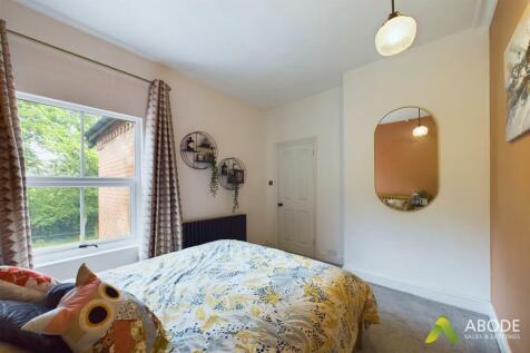 CAM02696G0-PR0351-STILL024.jpg