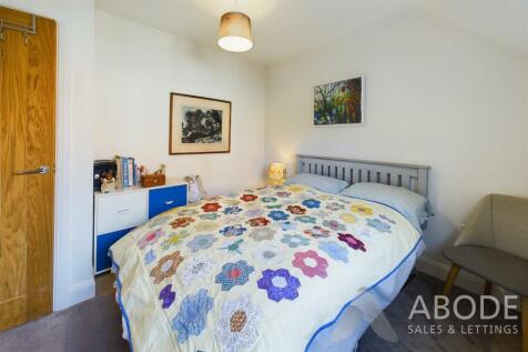 CAM03473G0-PR0138-STILL014.jpg
