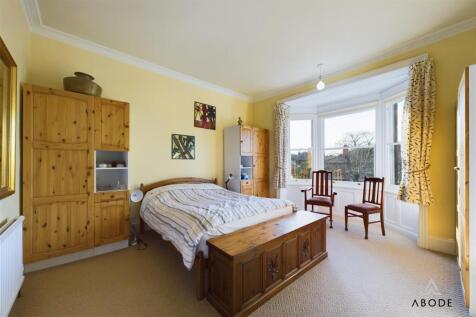 CAM02696G0-PR0484-STILL029.jpg