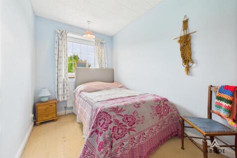CAM03473G0-PR0354-STILL004.jpg