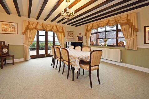 House Interior (33).JPG