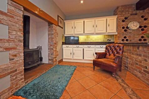 House Interior (40).JPG