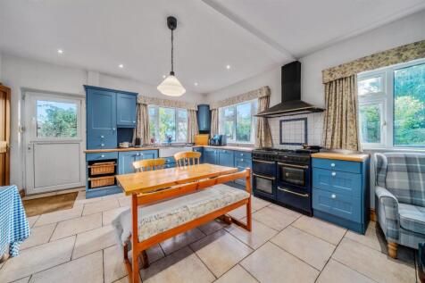 49 Station road-30.jpg