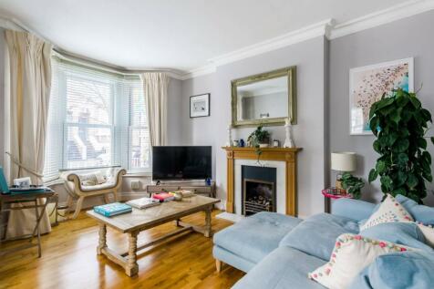 2 Bedroom Houses For Sale In Fulham South West London