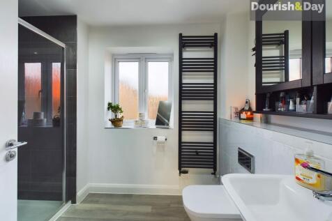 Bedroom 1 En-Suite